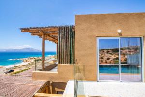 Imagen de la galería de Vala Luxury Villa B, en Karpathos
