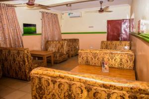 Area soggiorno di Abba Suites