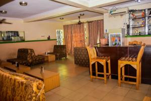 Area soggiorno di Abba Suites