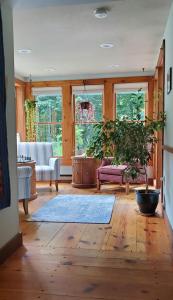 Un lugar para sentarse en Carriage Barn Inn