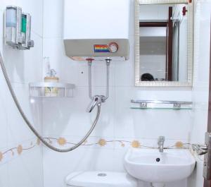 Koupelna v ubytování Pay-Less Guesthouse (7/F A9)