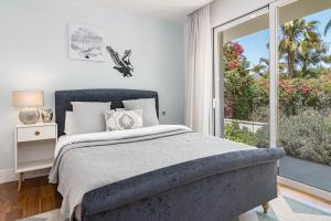 Ένα ή περισσότερα κρεβάτια σε δωμάτιο στο Nottingham - Marbella Private Getaway +104 φωτογραφίες