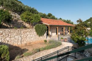 Πισίνα στο ή κοντά στο Holiday Home Bacinelle with Pool & Sea View