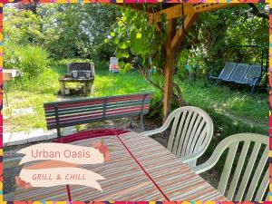Zahrada ubytování Urban Oasis Basel - Cozy, Eco-friendly and Modern Apartment with Terrace & Garden
