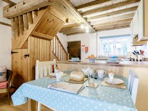 Φωτογραφία από το άλμπουμ του Wheelwrights Cottage σε Rumburgh