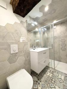 Ένα μπάνιο στο Le Petit Contour, Hyper centre de Rennes +20 φωτογραφίες