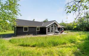 4 Bedroom Stunning Home In Fjerritslev室外花園