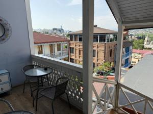 Balkón nebo terasa v ubytování Guest House Goari