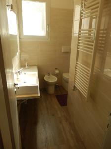 A bathroom at Apartment Camilla