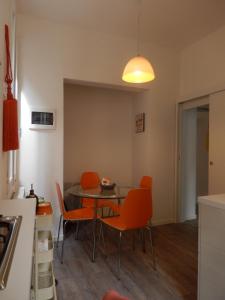 A seating area at Apartment Camilla