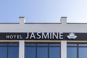 Certifikát, hodnocení, plakát nebo jiný dokument vystavený v ubytování Jasmine