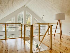 Fotografie z fotogalerie ubytování Modern Loft House In The Woods Near Gullabo v destinaci Gullabo