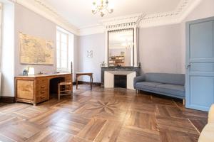 Χώρος καθιστικού στο Belvédère de Montmiral