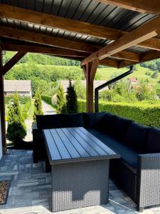 En balkon eller terrasse på Zajęcza Nora, balia ogrodowa + 37 billeder