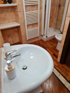 Koupelna v ubytování Dietro al Corso