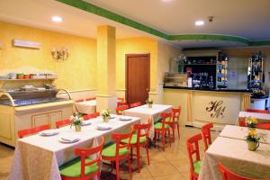 En restaurant eller et andet spisested på Hotel Matteotti