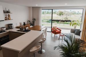 Χώρος καθιστικού στο Cocora Real