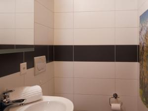 Bagno di Apartment Ryad C by Interhome