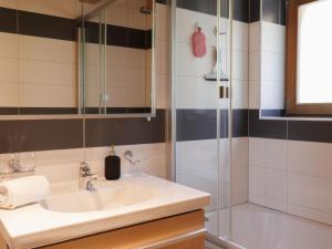 Bagno di Apartment Ryad C by Interhome
