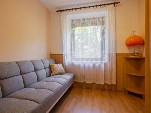 Posezení v ubytování Holiday Home Romantica by Interhome + 23 fotografií