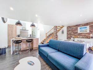 Η κουζίνα ή μικρή κουζίνα στο Holiday Home La Cheneraie by Interhome