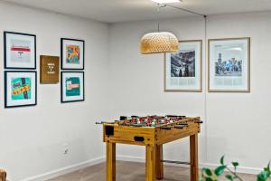 Herní místnost v ubytování The Gather House Stylish Stay w Room to Play