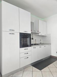 Kuchyňa alebo kuchynka v ubytovaní Casa Tiziana