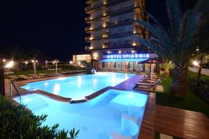 Bazén v ubytování Hotel Spiaggia nebo v jeho okolí