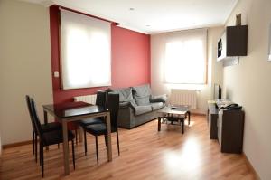 Posezení v ubytování Apartamentos el Rincon de Limes