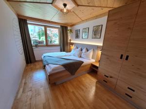 A seating area at Appartement Kollingwald