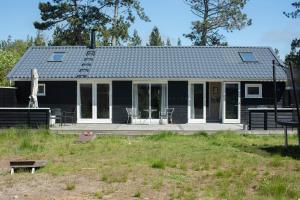 Budova, kde se prázdninový dům nachází