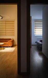 Katil atau katil-katil dalam bilik di Lake apartment