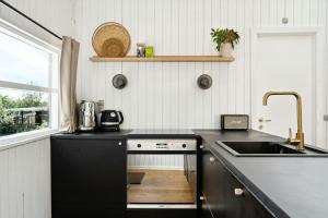 Fotografie z fotogalerie ubytování Kalmar House With Fine Aesthetics And Real Vibe v destinaci Vejby