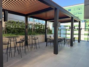 Μπαλκόνι ή βεράντα στο Stylish Comfy 2bd Apt in CBR City Family&Business