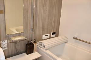 Kupatilo u objektu new open岸里玉出 Maison Le Blanc 白練 心斋桥道顿崛通天阁电车直达