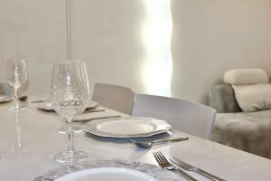 Prostor za sedenje u objektu new open岸里玉出 Maison Le Blanc 白練 心斋桥道顿崛通天阁电车直达