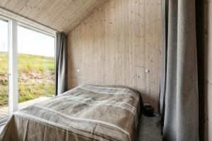 Postel nebo postele na pokoji v ubytování Architect-Designed Dream Home In Ebbeløkke