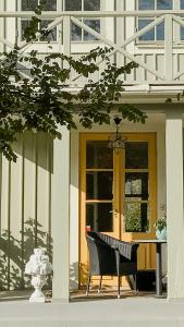 Φωτογραφία από το άλμπουμ του Charming Artists House In Söderåkra σε Söderåkra