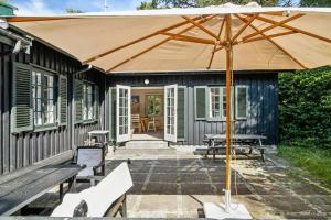 Jardí fora de Summer House With Large Nature Plot In Rørvig