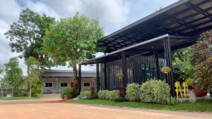 Zahrada ubytování โรงแรมอีสานอินน์ ยโสธร - Easarninn Yasothorn