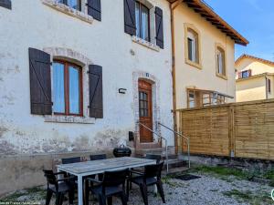 Hoone, kus puhkemaja asub