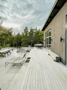 Fotografie z fotogalerie ubytování Seaside Retreat With Sauna On Södermöja v destinaci Möja