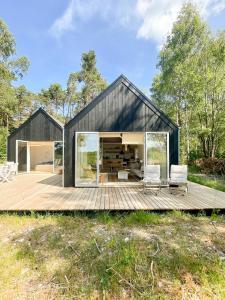 Зображення з фотогалереї помешкання Architect-Designed Gem On Møn With View у місті Стеге