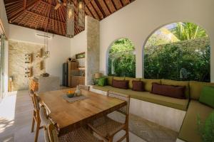 Zahrada ubytování Toscana Luxury Villa, Uluwatu