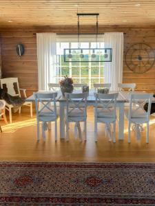 Posezení v ubytování Family Cabin At Blefjell