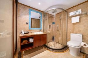 Ένα μπάνιο στο Eagle City Xindi Hotel