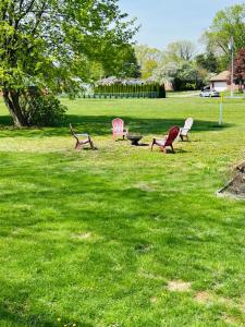 Gallery image of The Trenton Two 2BR Peaceful Oasis with Patio in Trenton