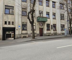 Το κτήριο όπου στεγάζεται  το διαμέρισμα