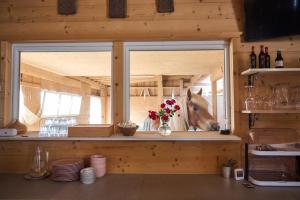 Φωτογραφία από το άλμπουμ του B&B Margit's Ranch Urlaub am Pferdehof σε Silz