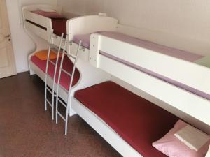 Postel nebo postele na pokoji v ubytování Stars Aspava Blue HOSTEL